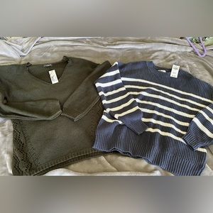Lot of 2 Sweaters Women’s XS NWT